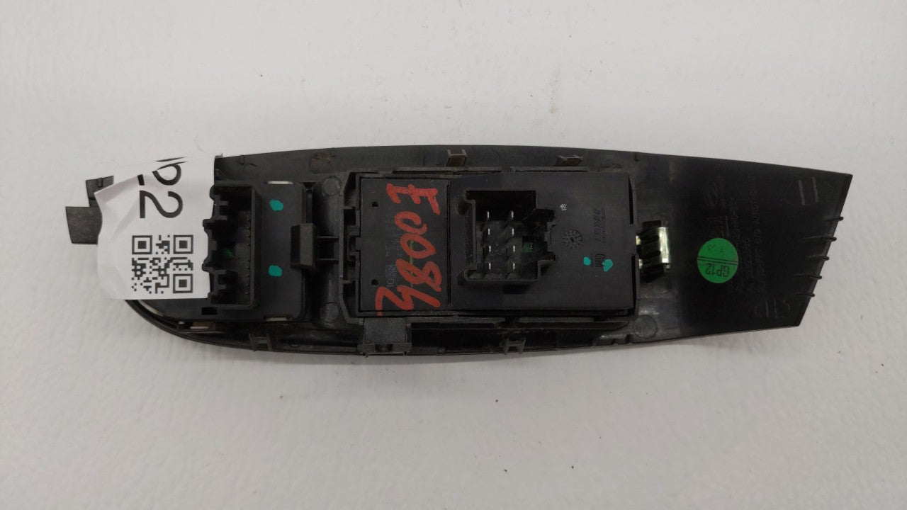 2013-2013 Chevrolet Malibu Driver Left Door Master Power Window Switch 200022
