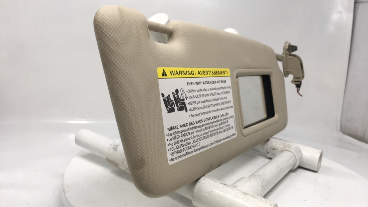 2010 Audi A4 Sun Visor Shade Replacement Passenger Right Mirror Fits OEM Used Auto Parts