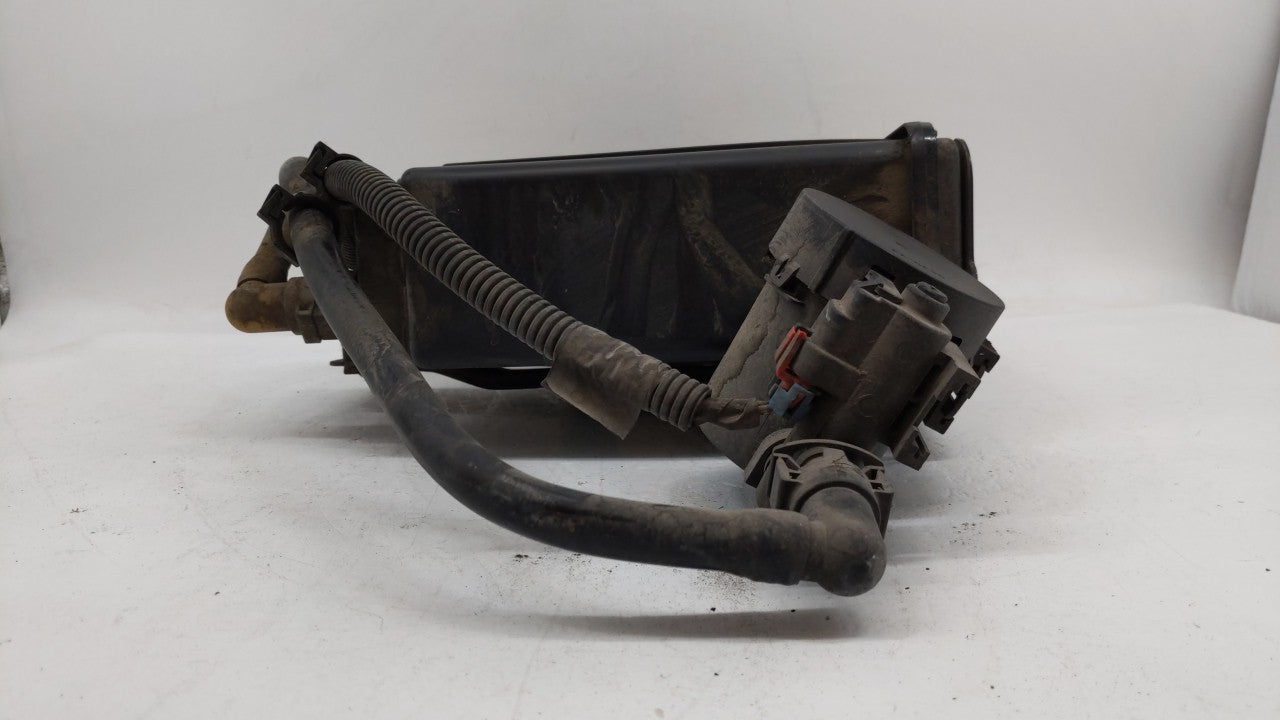 2006 Chevrolet Tahoe Fuel Vapor Charcoal Canister 200007