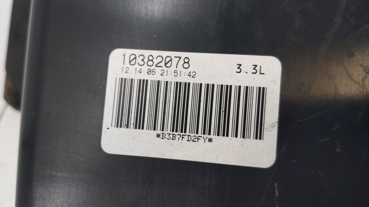 2005 Cadillac Escalade Esv Fuel Vapor Charcoal Canister 200008