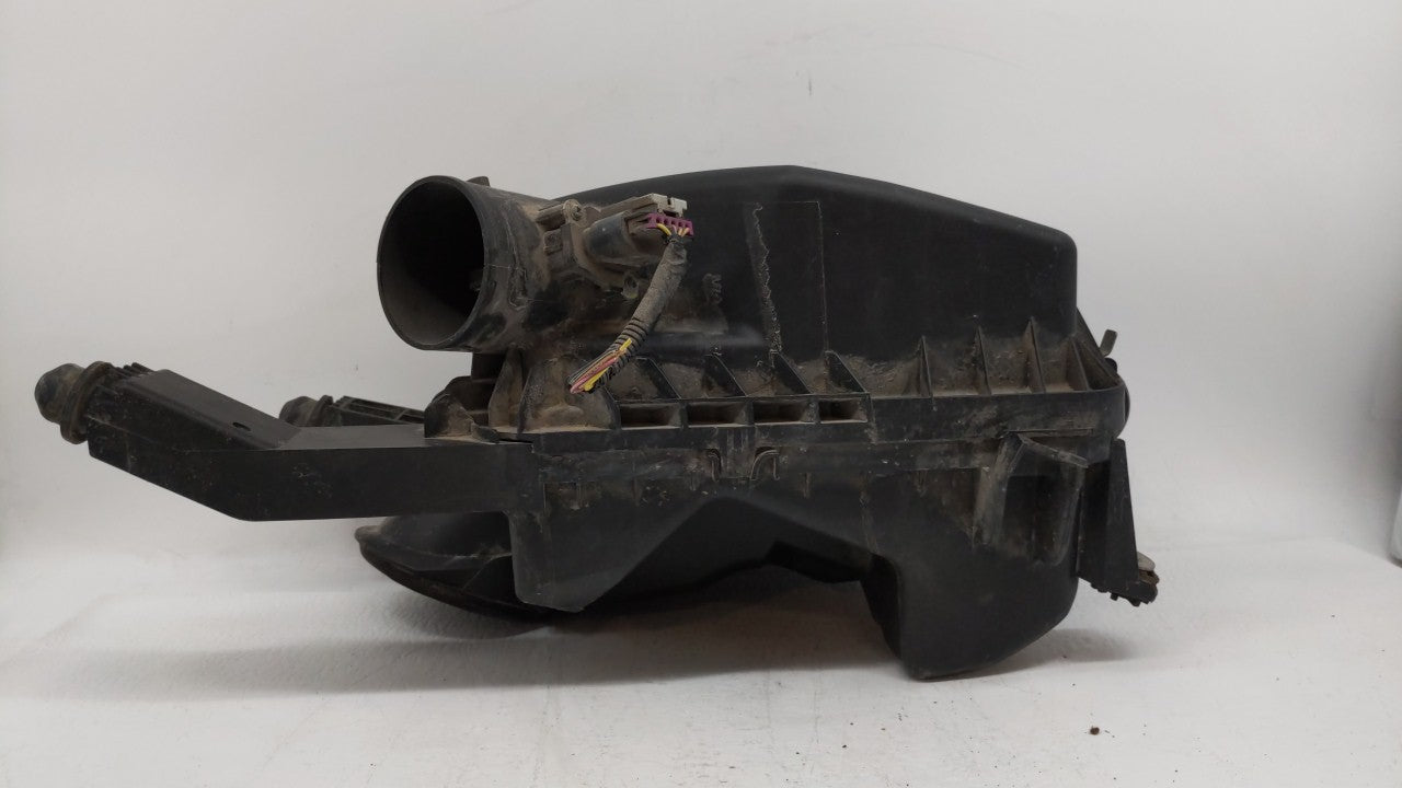 2008-2012 Chevrolet Malibu Air Cleaner Intake-duct Hose Tube 200009