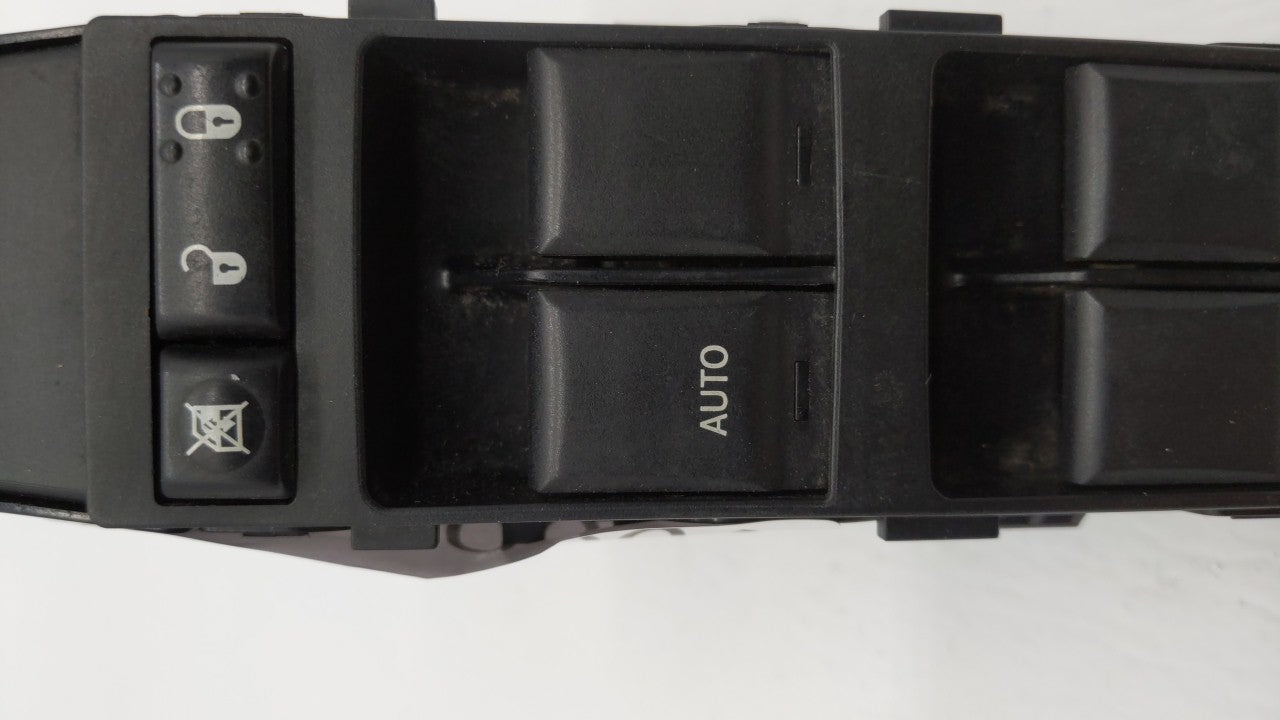 2007-2010 Dodge Caliber Driver Left Door Master Power Window Switch 200018