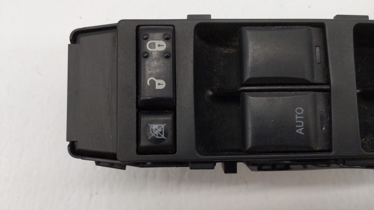2007-2010 Dodge Caliber Driver Left Door Master Power Window Switch 200027