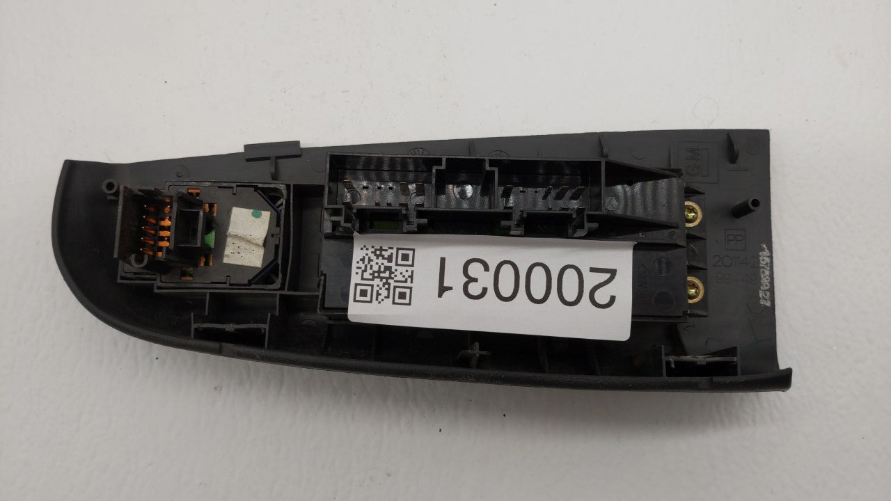 2000 Chevrolet Silverado 2500 Driver Left Door Master Power Window Switch 200031