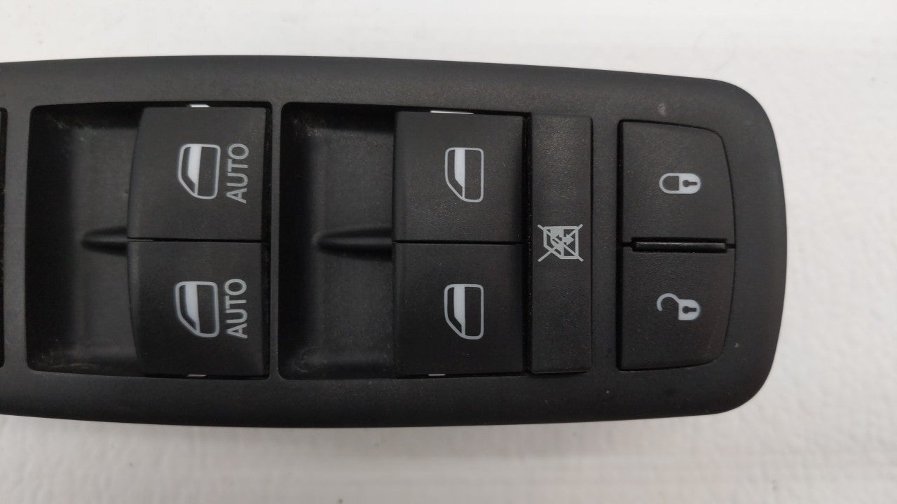 2012 Chrysler Town &amp Country Driver Left Door Master Power Window Switch 200053