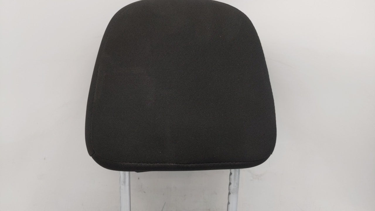 2015-2018 Chevrolet Trax Headrest Head Rest Front Driver Passenger Seat 200074